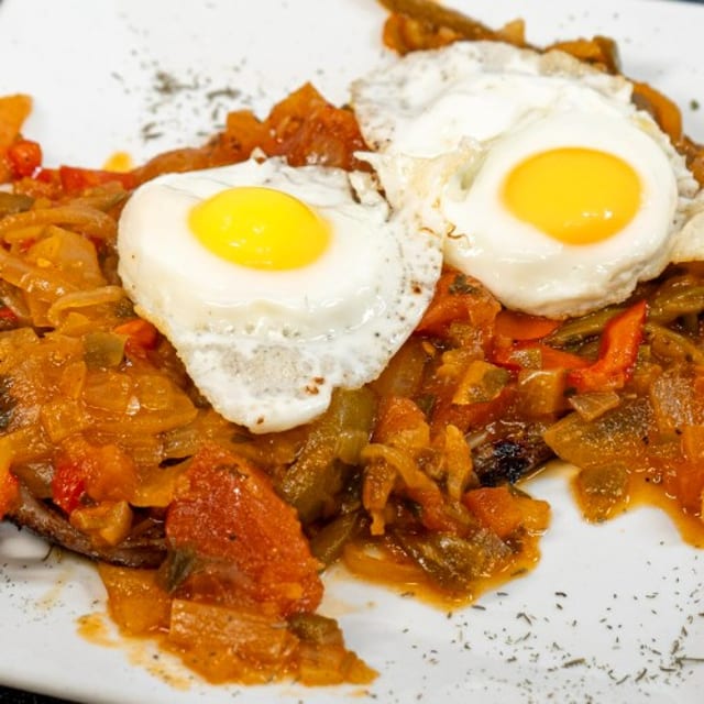Bistec a Caballo.